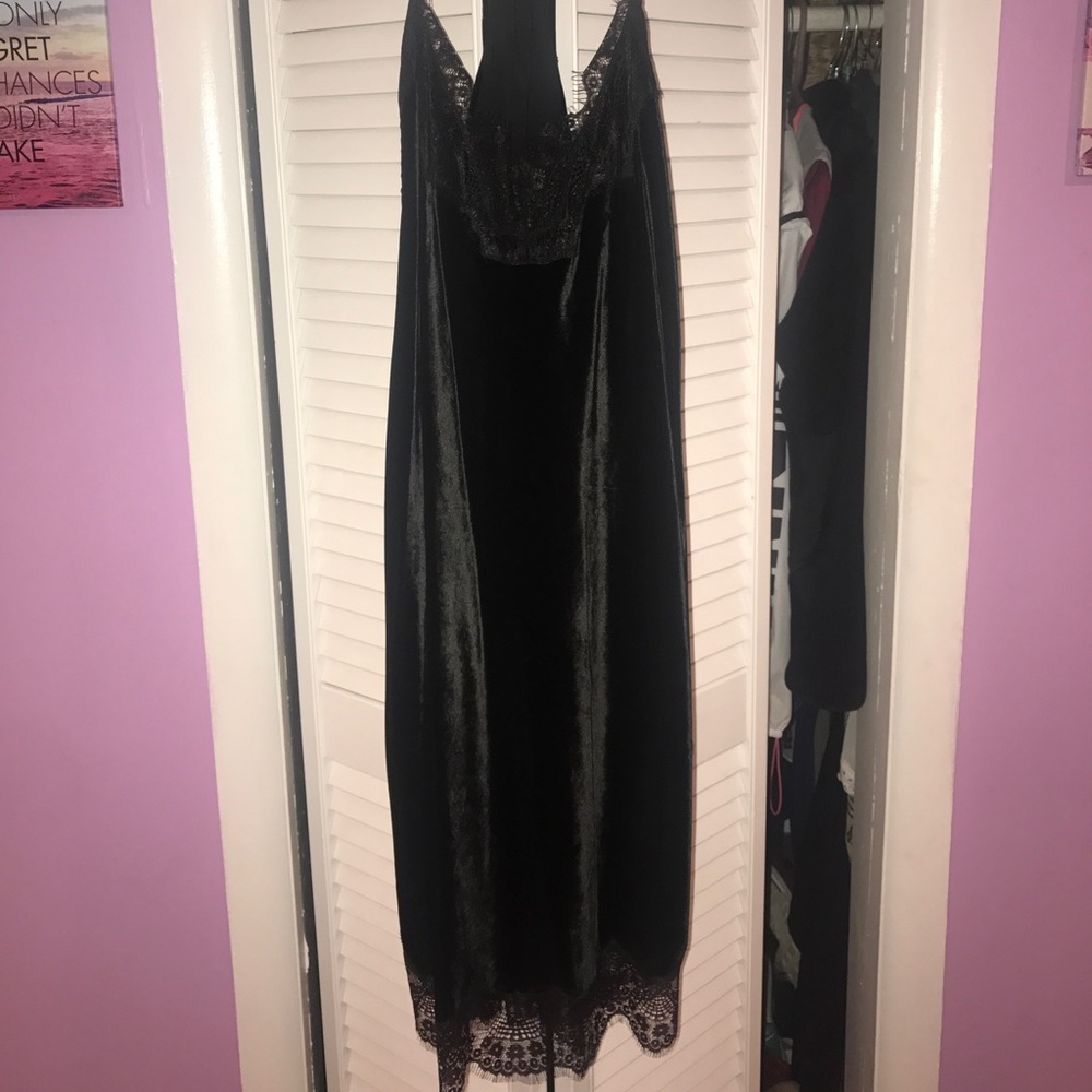 Black midi velvet dress with lace bottom